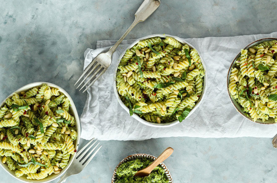 Broccoli Pesto Pasta –