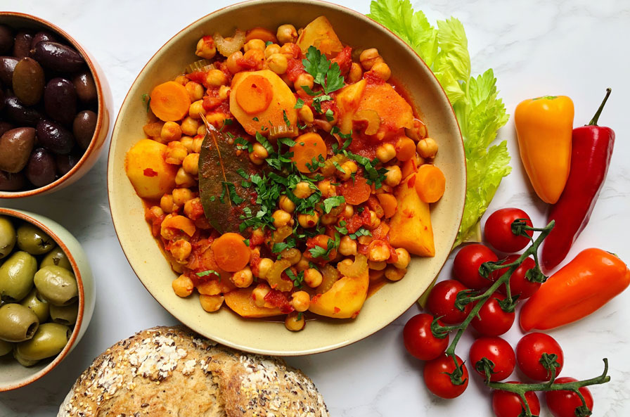 Harissa Chickpea Stew –