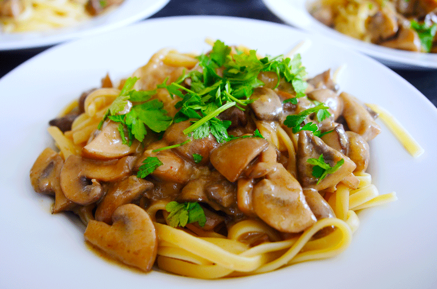 Vegan Mushroom Stroganoff –