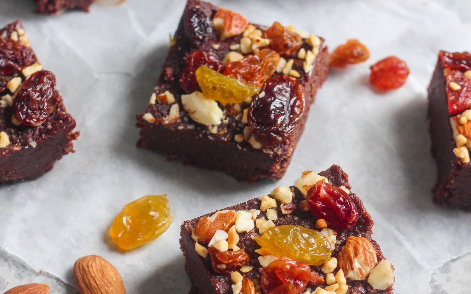 Fruit & Nut Chocolate Bites