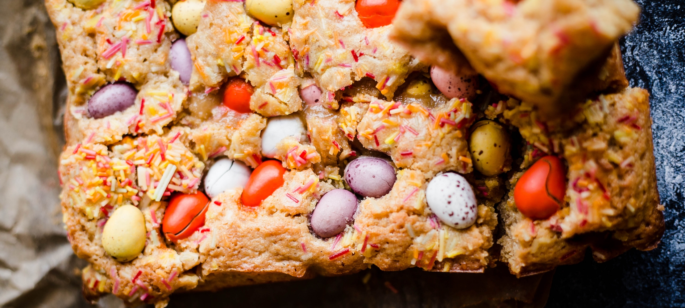 Easter Egg Blondies –