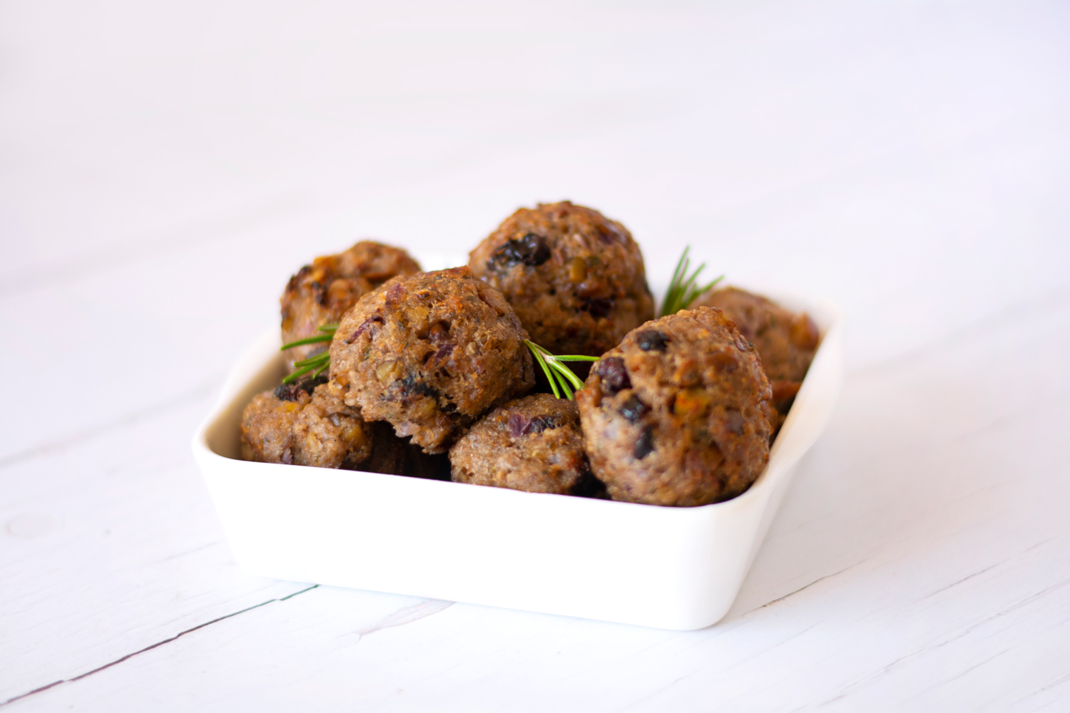 Cranberry & Chestnut Stuffing –