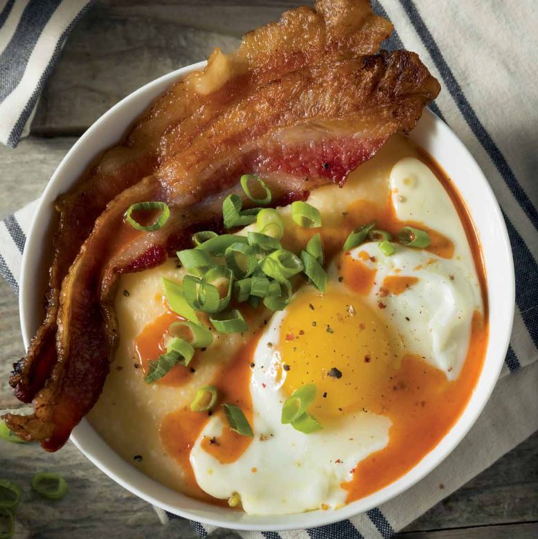 Cheesy Grits and Eggs