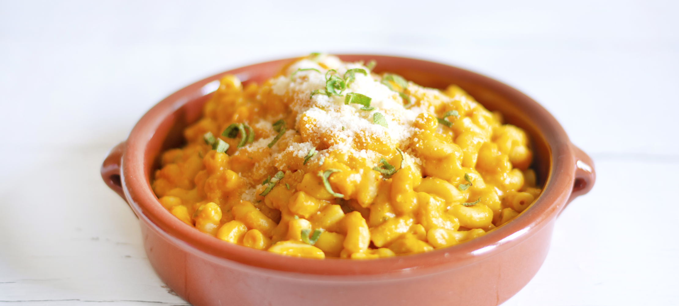 Vegan Pumpkin Mac n Cheese –