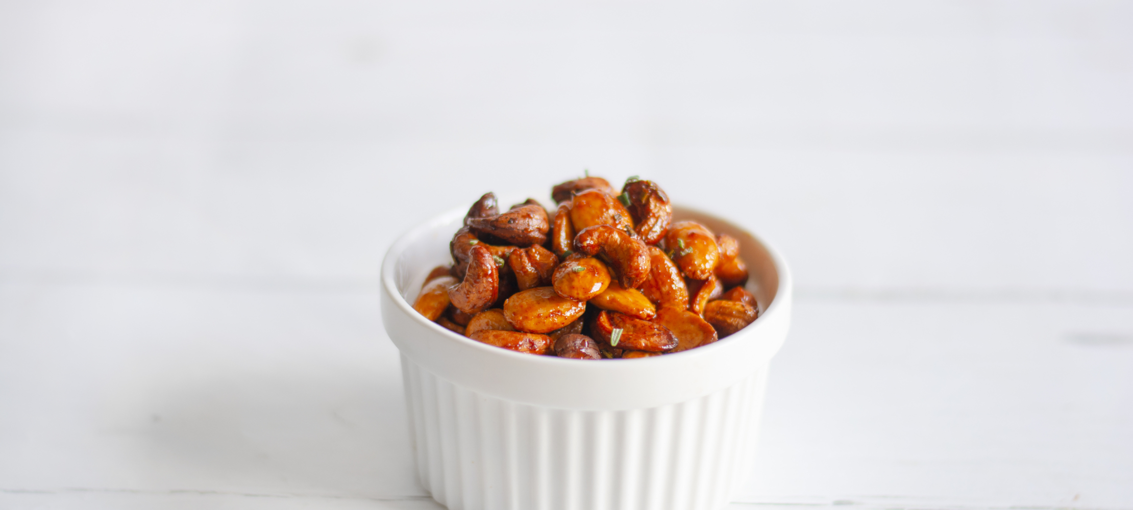 Smoked Honey Almond & Cashew Nuts –