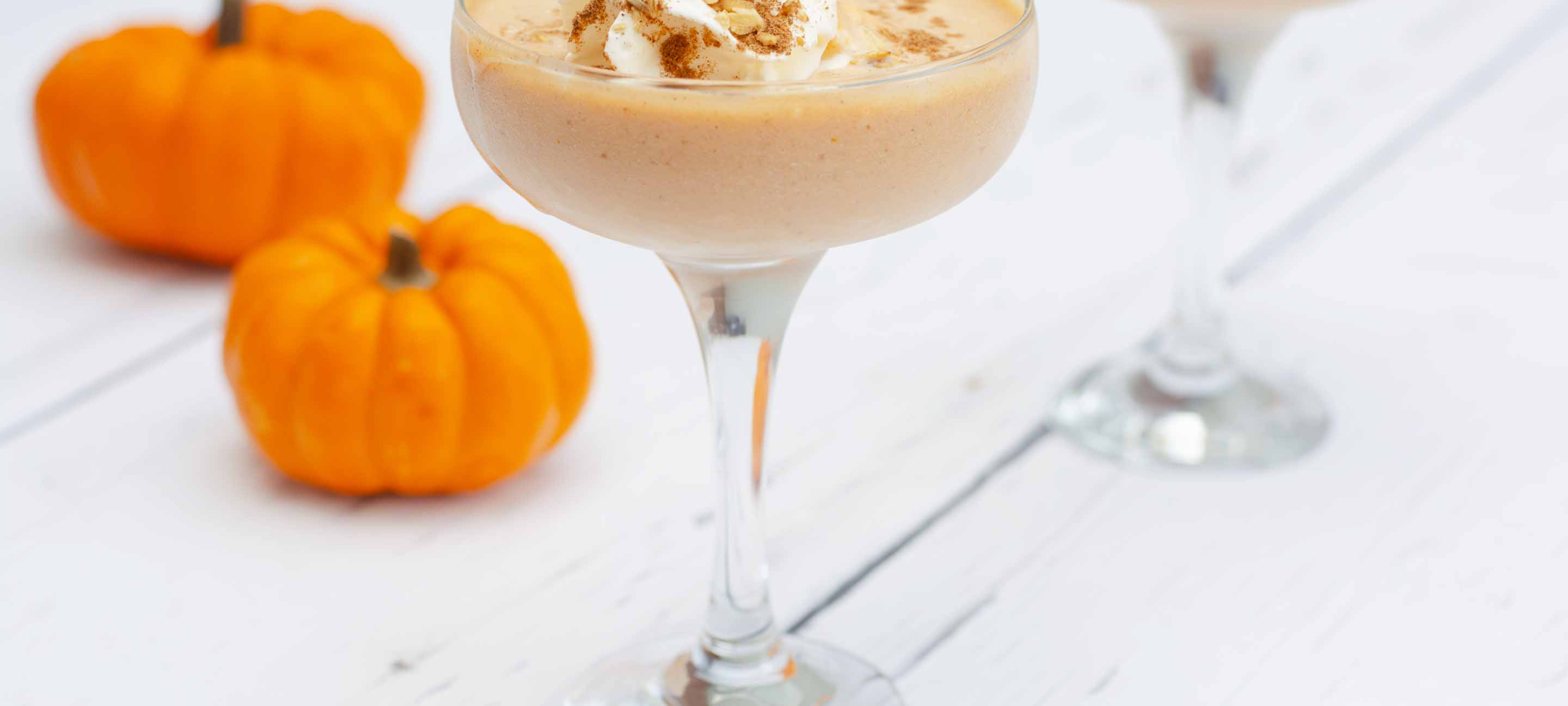 Pumpkin Pie Cocktail –